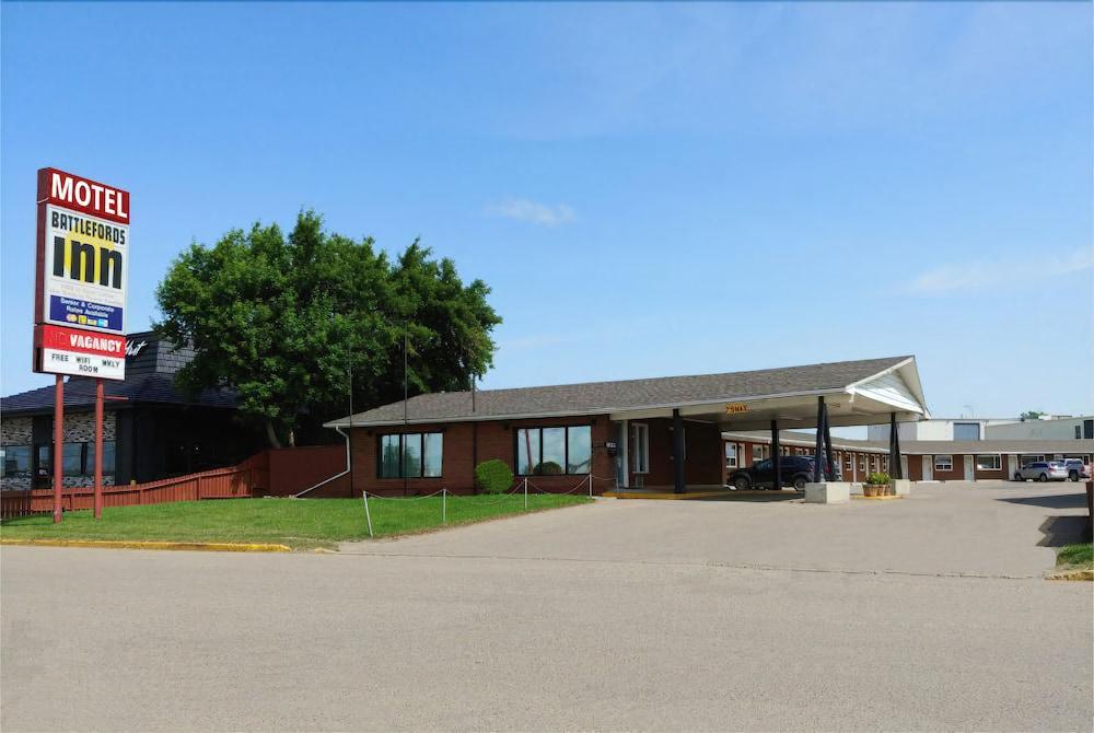 Battlefords Inn North Battleford Exterior foto